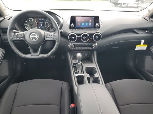 New 2025 Nissan Sentra S image 11
