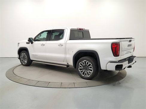 Used 2024 GMC Sierra 1500 Denali Ultimate image 5