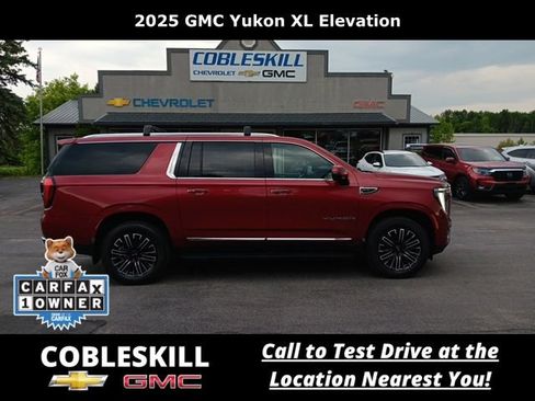 Used 2025 GMC Yukon XL Elevation w/ LPO, Elevation Black Package AWD/4WD image 2