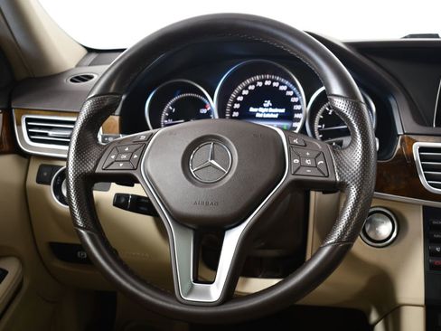 Used 2015 Mercedes-Benz E 250 E250 BLUETEC image 18
