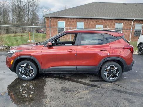 New 2026 Kia Seltos S image 3