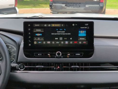 Used 2026 Mitsubishi Outlander SE FWD image 17