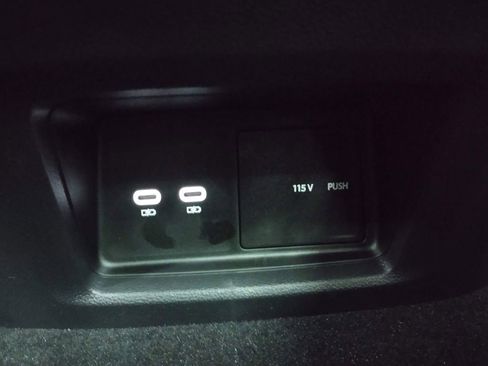 New 2026 Volkswagen Atlas Cross Sport SEL R-Line image 42