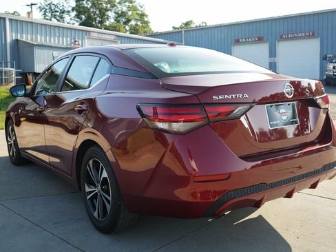 Used 2021 Nissan Sentra SV FWD image 4