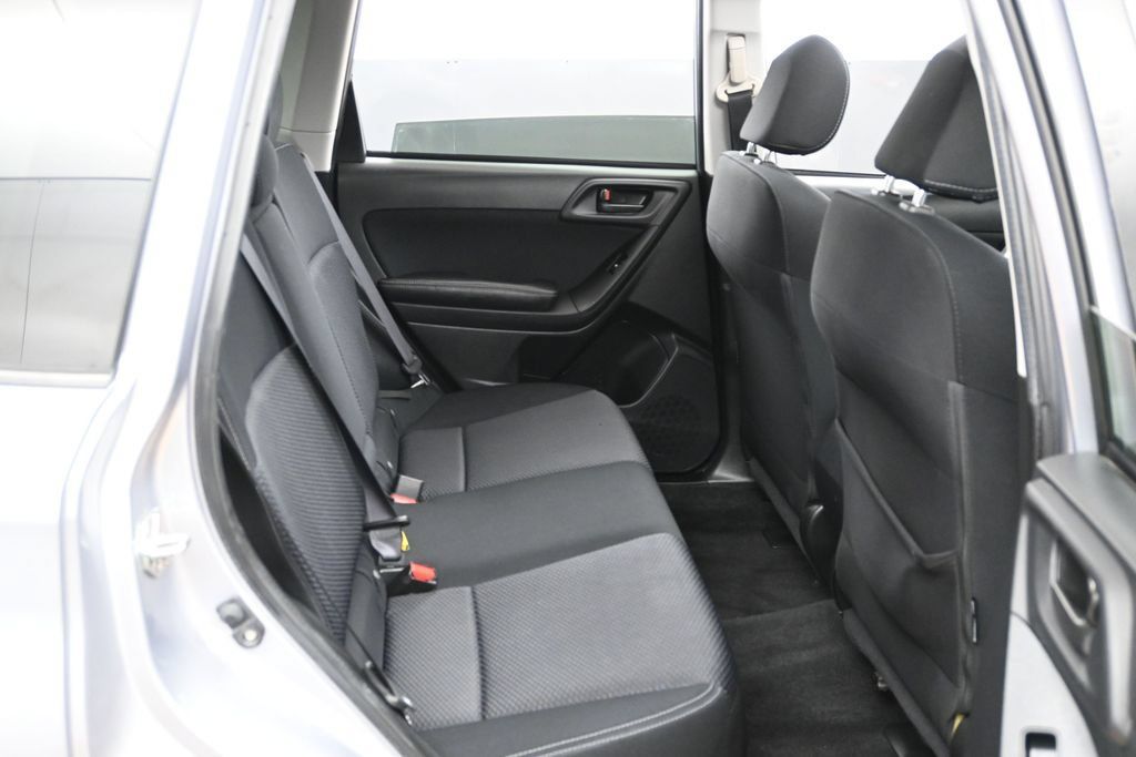 Used 2016 Subaru Forester 2.5i Premium AWD/4WD image 25