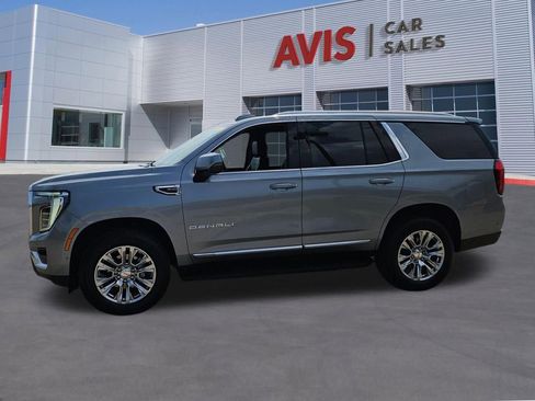 Used 2025 GMC Yukon Denali AWD/4WD image 2