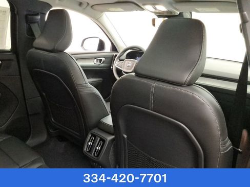 New 2025 Volvo XC40 B5 Plus w/ Protection Package Premier image 22
