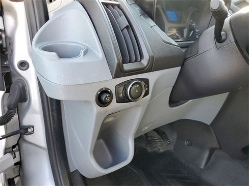 Used 2015 Ford Transit 250 130 Low Roof image 19