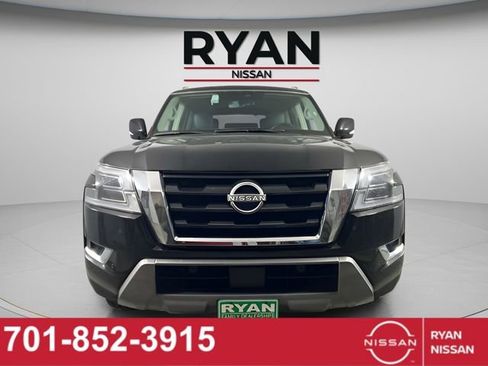 Certified 2024 Nissan Armada SV image 12