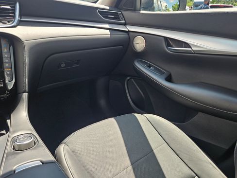 Used 2022 INFINITI QX50 Essential AWD/4WD image 11
