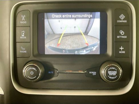 Used 2023 RAM 1500 Classic SLT w/ Protection Group AWD/4WD image 6