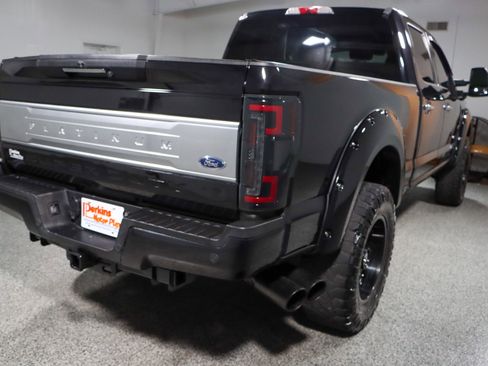 Used 2019 Ford F250 Platinum w/ Platinum Ultimate Package image 7