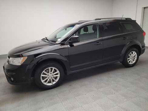 Used 2016 Dodge Journey SXT w/ Comfort/Convenience Group AWD/4WD image 2