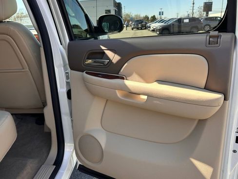 Used 2013 GMC Sierra 1500 SLT w/ SLT White Diamond Edition image 21