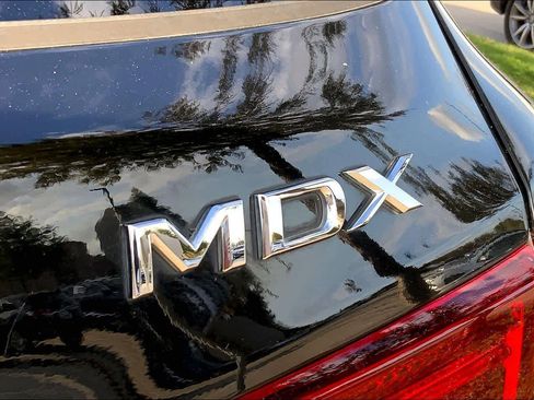 Used 2018 Acura MDX SH-AWD image 9