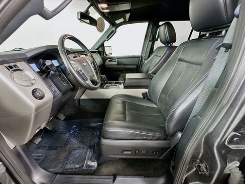 Used 2017 Ford Expedition Limited AWD/4WD image 29