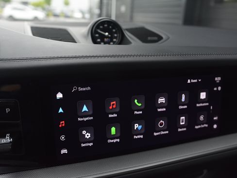 Certified 2025 Porsche Cayenne S AWD/4WD image 22