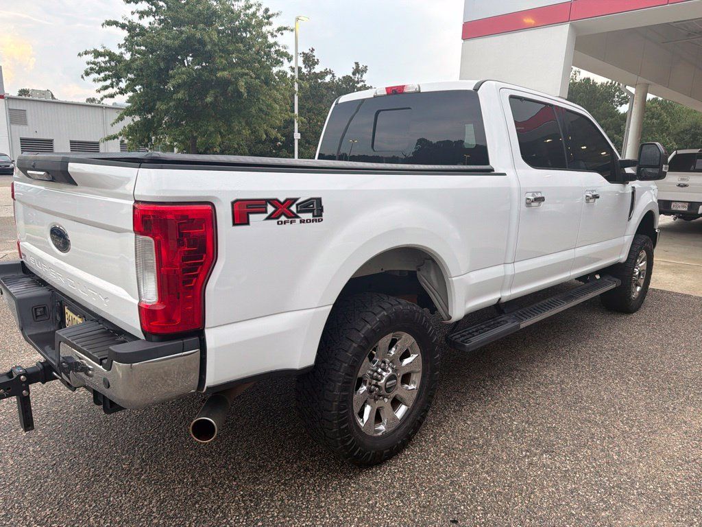 Used 2019 Ford F250 Lariat w/ Chrome Package AWD/4WD image 3