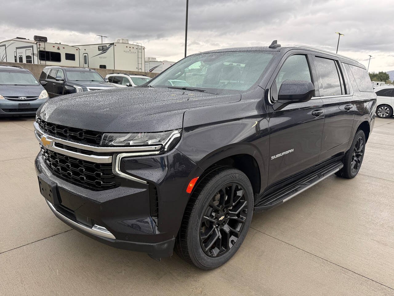 Used 2023 Chevrolet Suburban LS AWD/4WD image 7