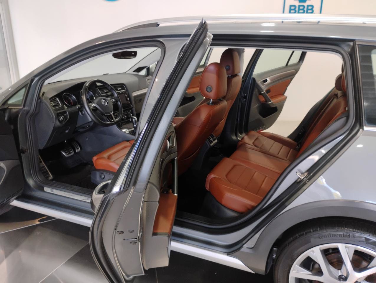 Used 2019 Volkswagen Golf Alltrack SE AWD/4WD image 18