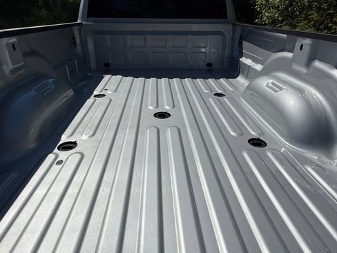 New 2026 RAM 3500 Laramie AWD/4WD image 10