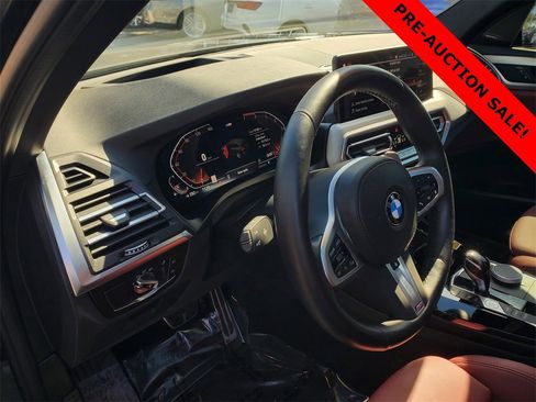 Used 2024 BMW X3 sDrive30i w/ Premium Package image 15