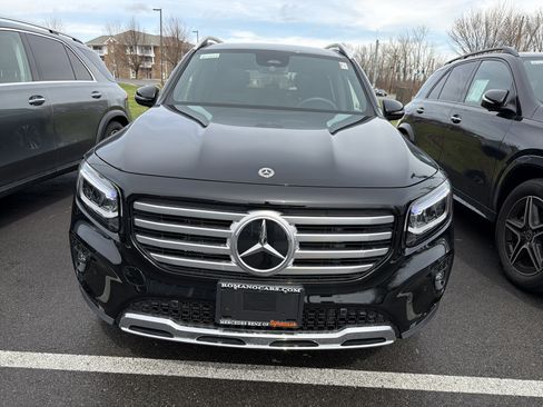 Used 2026 Mercedes-Benz GLB 250 4MATIC image 3