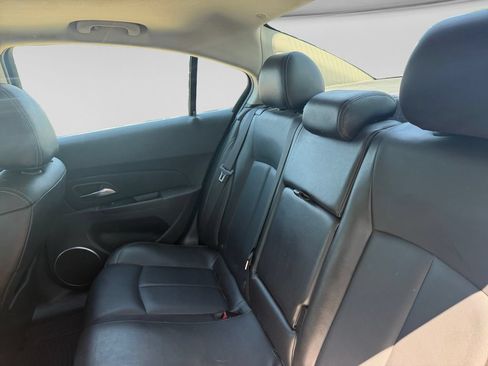 Used 2011 Chevrolet Cruze LTZ FWD image 32
