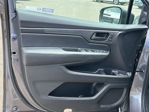 New 2026 Honda Odyssey EX-L image 9