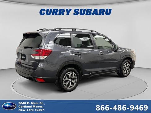 Certified 2023 Subaru Forester Premium AWD/4WD image 5