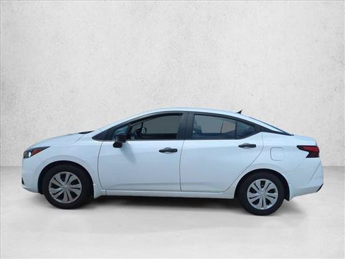 Used 2021 Nissan Versa S FWD image 8