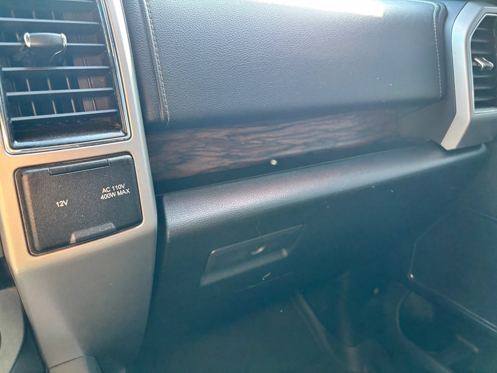 Used 2019 Ford F150 Lariat AWD/4WD image 27