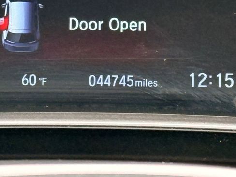 Used 2020 Honda CR-V Touring image 26