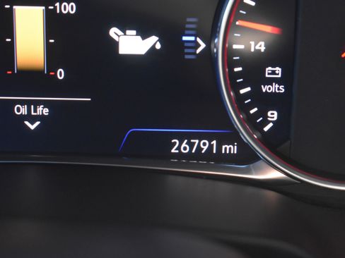 Used 2023 Chevrolet Blazer Premier image 29