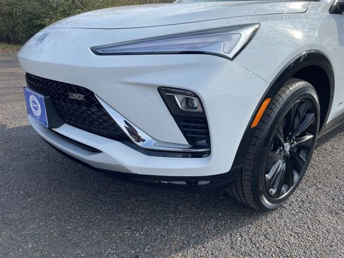 New 2026 Buick Envista Sport Touring w/ Convenience I Package image 9