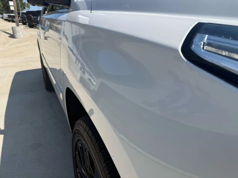 Used 2019 Cadillac Escalade Platinum image 73