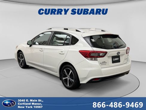 Used 2022 Subaru Impreza 2.0i Premium AWD/4WD image 3