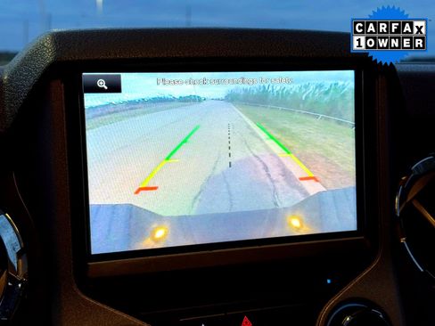 Used 2015 Ford F350 Lariat w/ Lariat Ultimate Package image 29