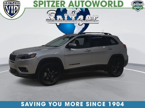 Used 2020 Jeep Cherokee Latitude Plus AWD/4WD image 6