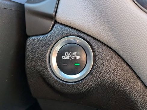 Used 2024 Chevrolet Equinox LS w/ LS Convenience Package FWD image 30