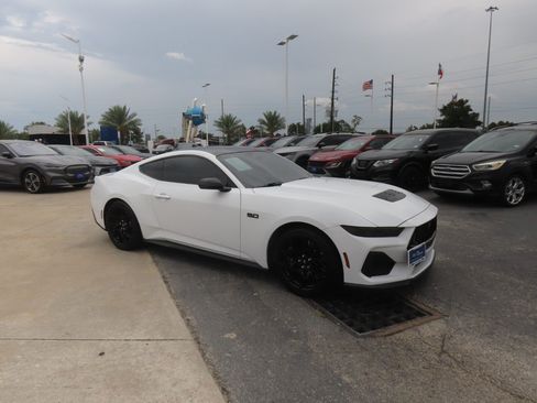 Certified 2024 Ford Mustang GT Premium w/ GT Performance Package RWD image 7