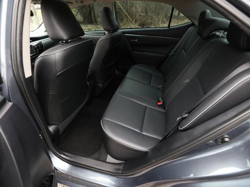 Used 2014 Toyota Corolla LE Premium w/ Driver Convenience Package image 12