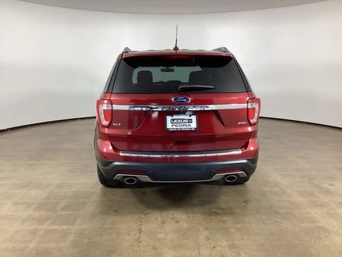 Used 2018 Ford Explorer XLT w/ Equipment Group 201A AWD/4WD image 6