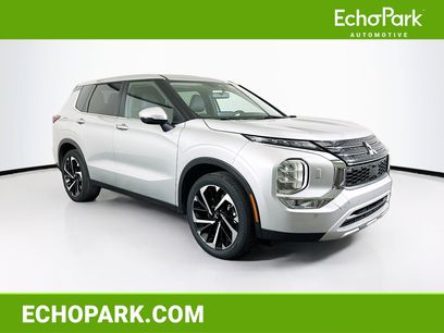 Used 2024 Mitsubishi Outlander SE Black Edition