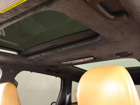 Used 2025 Kia Telluride SX Prestige X-Line image 16