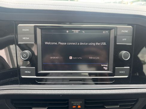 Used 2021 Volkswagen Jetta SE FWD image 12