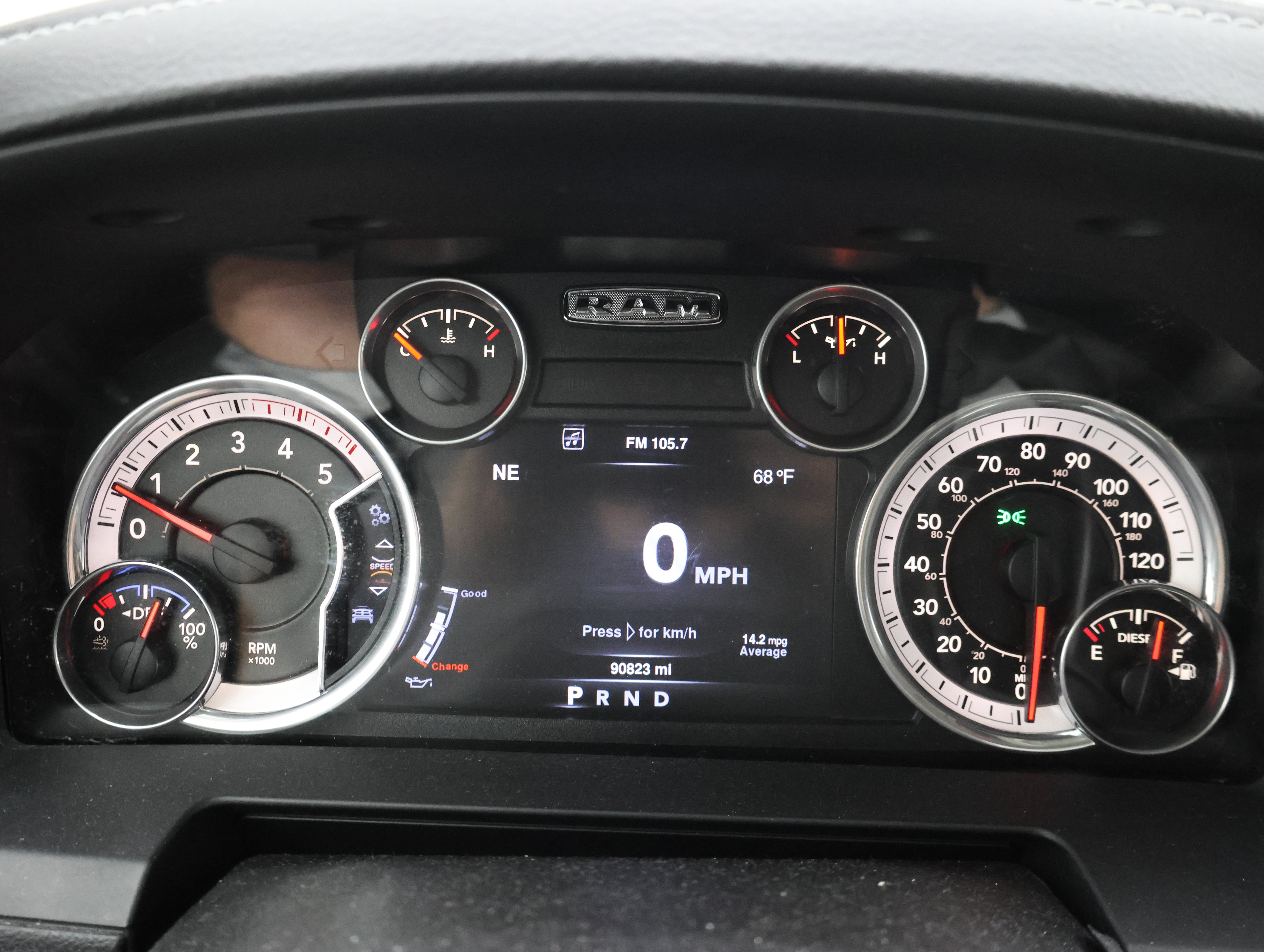 Used 2016 RAM 3500 Laramie AWD/4WD image 10