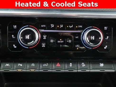 Used 2022 GMC Sierra 1500 Denali image 4