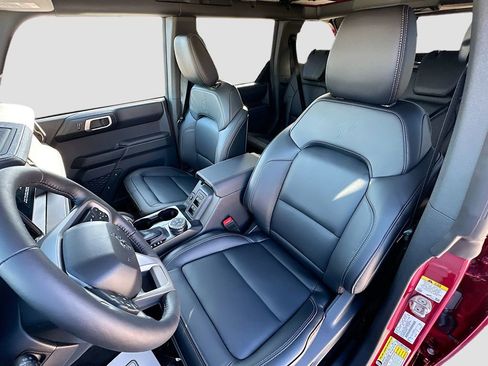 New 2025 Ford Bronco Badlands image 22