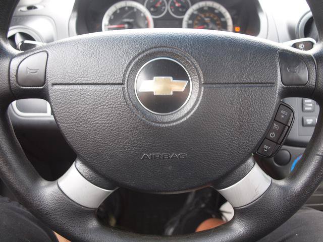 Used 2009 Chevrolet Aveo Sedan FWD image 9
